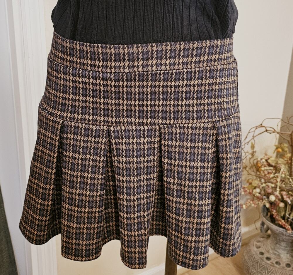 American Eagle Pleated Mini Skort Skirt Blue Tan M Dark Academia Preppy